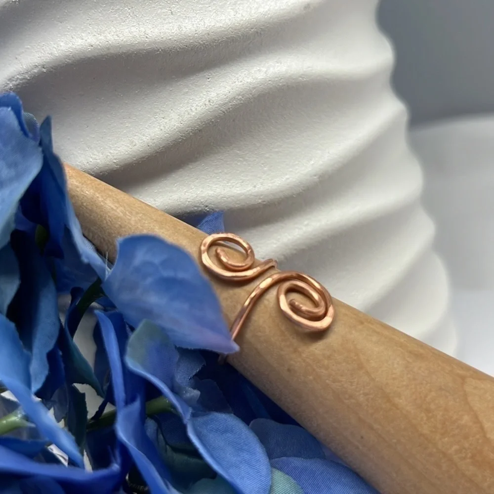 Hammered Copper Swirl Ring